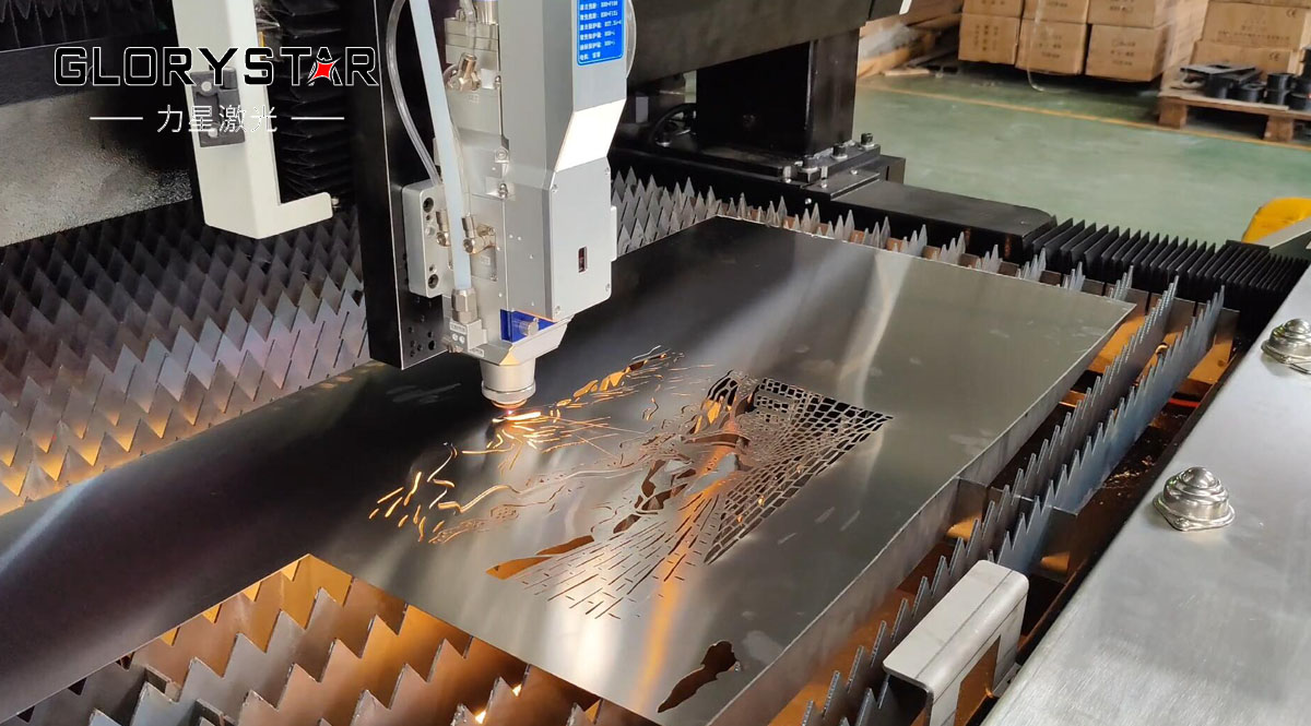 激光切割機(jī)應(yīng)用在飾品行業(yè)的解決方案 激光切割機(jī)應(yīng)用在飾品行業(yè)的解決方案