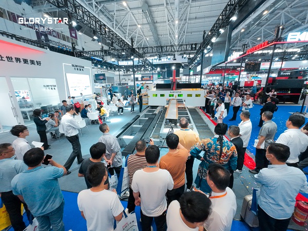 NS-12020H 型鋼激光二次加工自動化線首發(fā)成功，火爆熱銷！