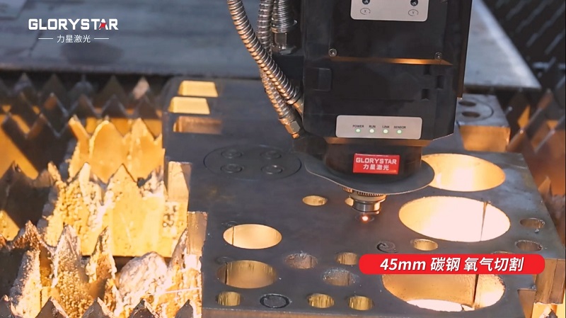 力星6025激光切割機助力高效生產，金屬板材批量穩定切割