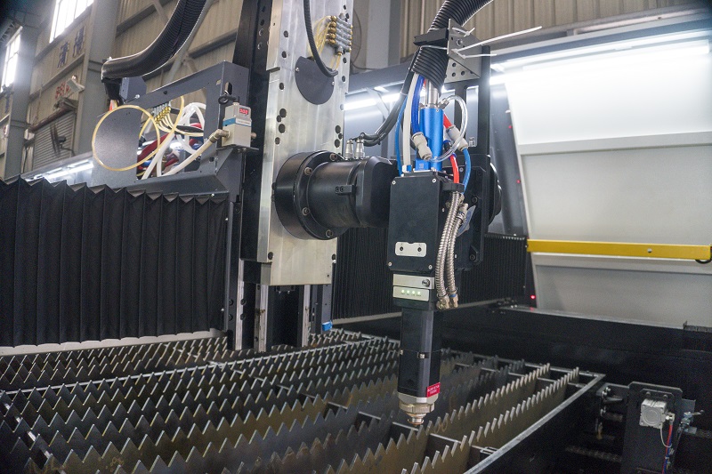 激光切割碳鋼工藝調(diào)整技巧1.jpg 激光切割碳鋼工藝調(diào)整技巧1.jpg